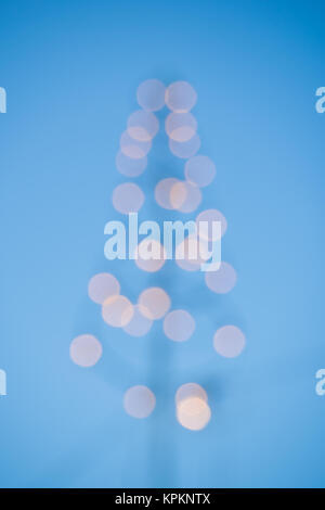 Bokeh Licht auf blauen Himmel Stockfoto