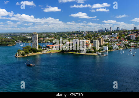 Ansicht von Lavendel Bay, Blues und von North Sydney Harbour Bridge Ausblick - Sydney, New South Wales, Australien Stockfoto