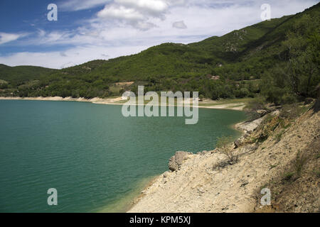 Turano See, Provinz von Viterbo, Latium, Italien. Stockfoto