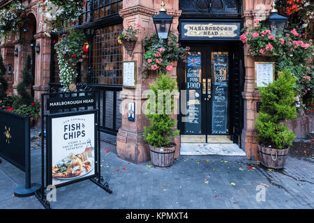 Marlborough Head Public House, North Audley Street, London, England, Großbritannien Stockfoto