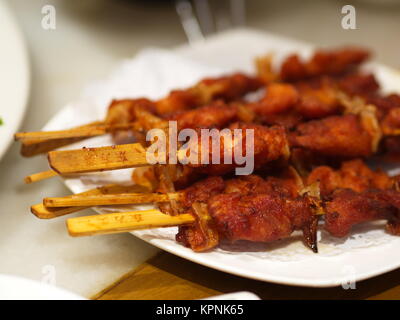 Chinesischen muslimischen Stil Huhn Stick. Gegessen und in Peking. China. 22. Oktober 2017. Stockfoto