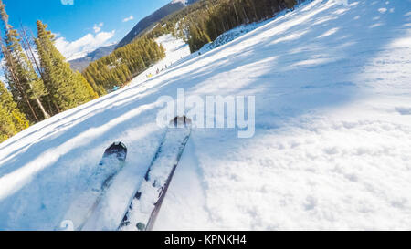 POV point of view. Skifahren Colorado Rockies Anfang Skisaison. Stockfoto