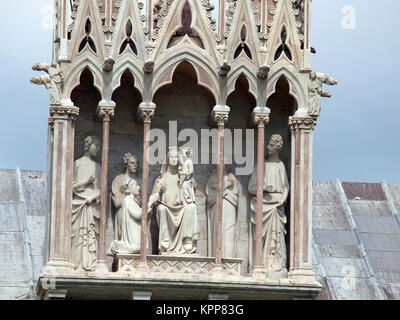 Pisa - Camposanto - Friedhof wurde im Jahre 1278 gebaut zu Haus die heiligen Schmutz zurück von Golgota während der Kreuzzüge gebracht. Es wurde dann die buria Stockfoto