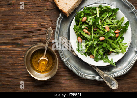 Löwenzahn-Salat Stockfoto