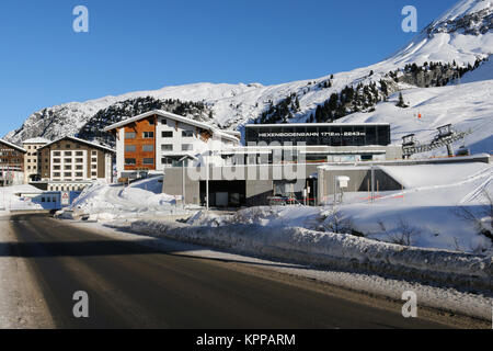 Vorarlberg, Österreich - 07 Dezember, 2017: Arlberg Skigebiet Stockfoto
