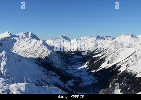 Vorarlberg, Österreich - 07 Dezember, 2017: Arlberg Skigebiet Stockfoto