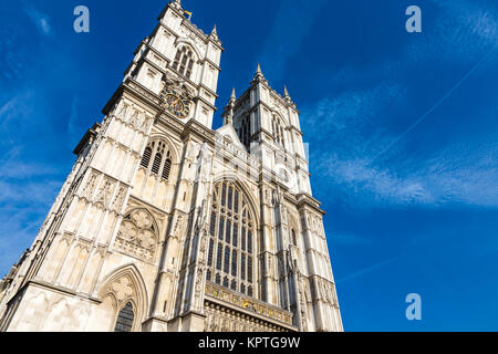 Die vordere Fassade des Westminster Abbey, London, UK Stockfoto