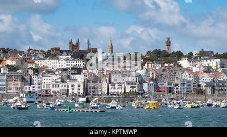 St Peter Port Hafen Stockfoto