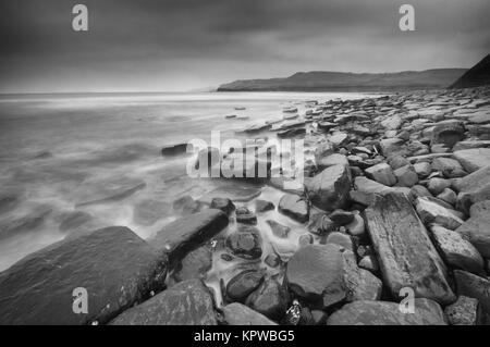 Bewölkt Kimmeridge Bay Stockfoto