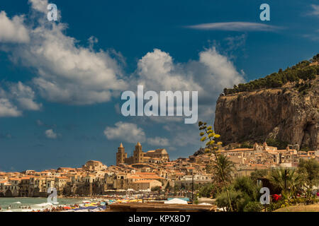 Stadt Cefalu, Sizilien, Italien Stockfoto