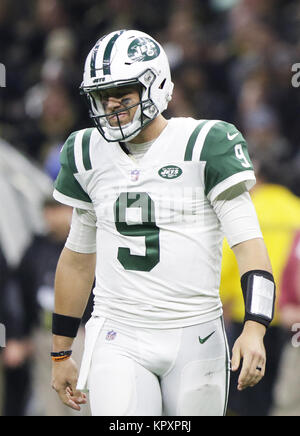 New Orleans, Louisiana, USA. 17 Dez, 2017. New York Jets quarterback Bryce Petty beim Spielen gegen die New Orleans Saints im Mercedes-Benz Superdome in New Orleans, Louisiana, USA am 17. Dezember 2017. Die Heiligen schlagen die Jets 31-19. Credit: Dan Anderson/ZUMA Draht/Alamy leben Nachrichten Stockfoto