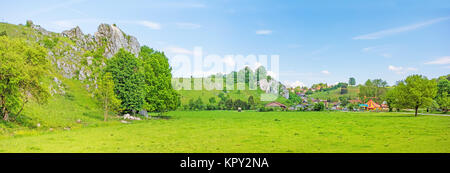 Panorama in der Nähe von Eselsburg, Tal Eselsburger Tal Stockfoto