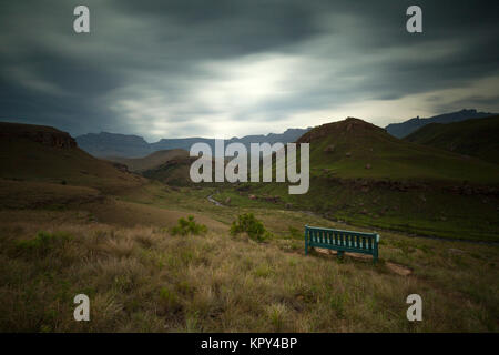 Ein Blick auf die Bushman River in Giant's Castle finden, Kwa-Zulu Natal, Südafrika. Stockfoto