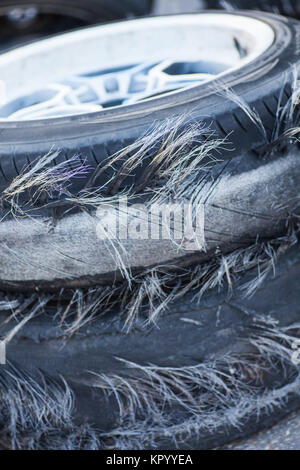 Ausgeblasen Reifen Stockfoto