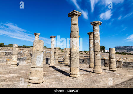 Ruinen von Baelo Claudia, eine alte römische Stadt außerhalb von Tarifa, in der Nähe von Bolonia, Andalusien, Südspanien Stockfoto