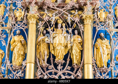 Altar mit der Darstellung der Wurzel Jesse in der Stiftskirche von Stift Stams, einem barocken Zisterzienserkloster in der Gemeinde Stams, Tirol Stockfoto