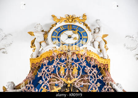 Altar mit der Darstellung der Wurzel Jesse in der Stiftskirche von Stift Stams, einem barocken Zisterzienserkloster in der Gemeinde Stams, Tirol Stockfoto