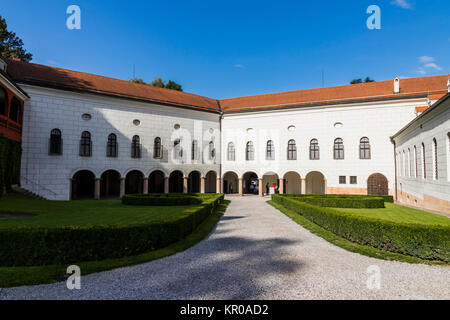 (Schloss Ambras Schloss Ambras), ein Renaissance Schloss und Palast in den Hügeln oberhalb von Innsbruck, Österreich Stockfoto