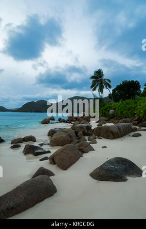 Seychellen / Praslin anse Boudin gegenüber Curieuse Island Stockfoto