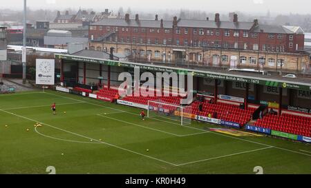 Allgemeine Ansicht vor dem Sky Bet Liga 2 Übereinstimmung zwischen Crewe Alexandra und Crawley Town an Alexandra Stadium in Crewe. 16 Dez 2017 EDITORIAL VERWENDEN SIE NUR FA Premier League und der Football League Bilder unterliegen dem DataCo Lizenz siehe Www.football-dataco.com Stockfoto