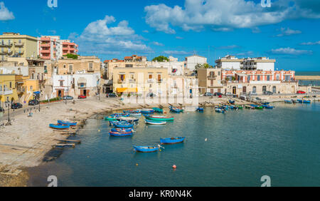 Alten Hafen in Bisceglie, Apulien, Süditalien. Stockfoto