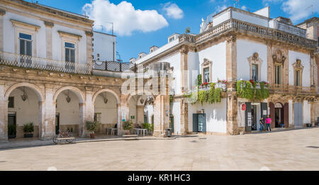 Morgen Sommer in Martina Franca in der Provinz Taranto, Apulien, Süditalien. Stockfoto