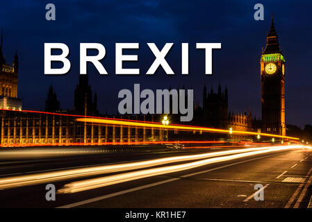 Brexit oder britischen Ausfahrt mit Licht in der Nacht im Big Ben Clock Tower, Großbritannien Stockfoto