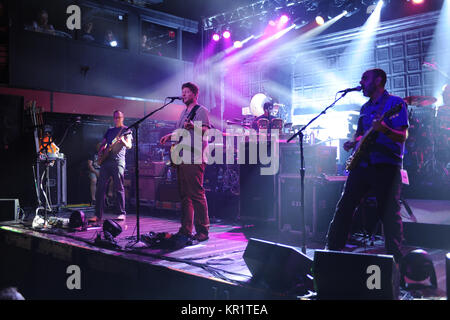 FORT LAUDERDALE FL - 6. JULI: Jim Loughlin, Chuck Garvey, Rob Derhak, Vinnie Amico, Al Schnier von Moe führt an der Revolution am 6. Juli 2014 in Fort Lauderdale, Florida. Personen: Jim Loughlin, Chuck Garvey, Rob Derhak, Vinnie Amico, Al Schnier Stockfoto