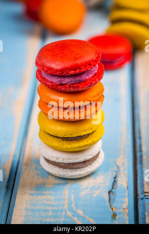 Turm von bunte Macarons Stockfoto