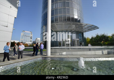RWE-Turm, Oper, Essen, Nordrhein-Westfalen, Deutschland, RWE-Turm, Opernplatz, Essen, Nordrhein-Westfalen, Deutschland Stockfoto
