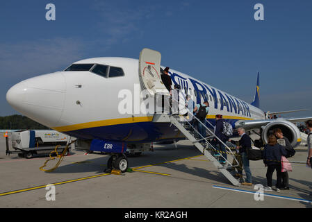 RyanAir Flugzeug, Flughafen Köln/Bonn, Nordrhein-Westfalen, Deutschland, RyanAir Flugzeug, Flughafen Koeln/Bonn, Nordrhein-Westfalen sind Stockfoto