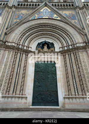 Main West Portal - Dom von Orvieto. Orvieto, Umbrien, Italien Stockfoto