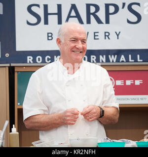 Rick Stein Kochen am Padstow Christmas Festival Stockfoto