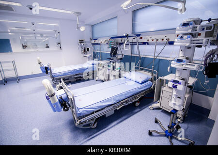 Intensivstation in einer orthopädischen Klinik Stockfoto