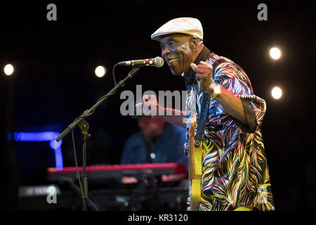 Buddy Guy auf der "Jazz a Juan 'Festival in La Pinède Gould in Juan-les-Pins auf 2017/07/16 Stockfoto