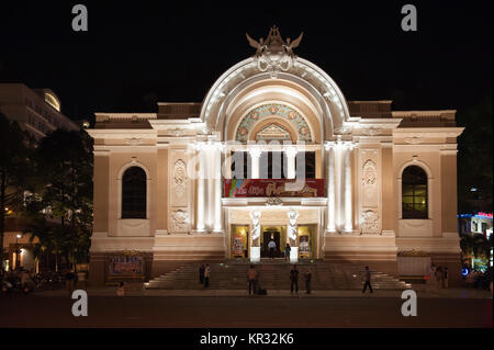 Saigon Oper oder das Stadttheater von Ho Chi Minh City bei Nacht Stockfoto