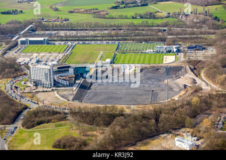 Ehemalige Park Stadion neben der Arena Auf Schalke, Veltinsarena, Schalke 04, Schulungen von S04, Gelsenkirchen, Ruhrgebiet, Nordrhein-Westph Stockfoto