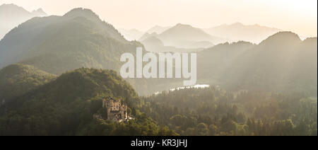 Schloss Hohenschwangau bei Füssen, Bayern, Deutschland Stockfoto