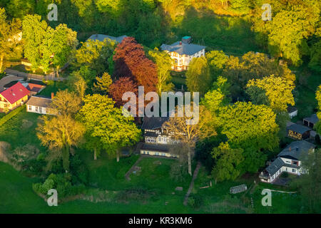 Plauer See mit Ferienwohnungen, Stuer, Mecklenburgische Seenplatte, Mecklenburger Seenplatte, Mecklenburg-Vorpommern, Deutschland, Stuer, Mecklenburg L Stockfoto