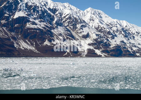 Kleine Eisberge im Meer in der Nähe von Hubbard Gletscher in Alaska Stockfoto