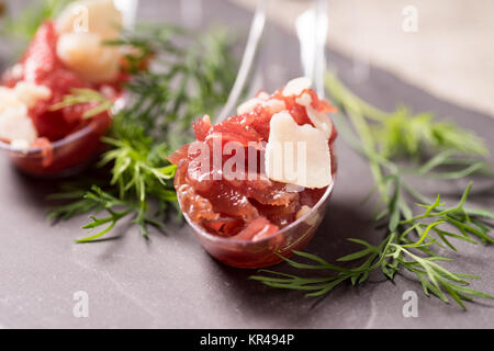 Vorspeise mit Fleisch Stockfoto