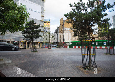 London, England, UK - 28. Juli 2016: Leonard Circus, ein führendes Beispiel des umstrittenen 'Shared Space' Stil von Urban Design, in Hackney, London. Stockfoto