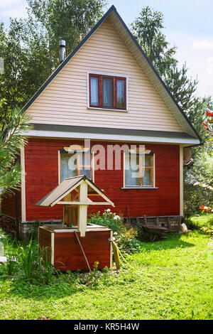 Holz- und einfache Country Cottage Stockfoto