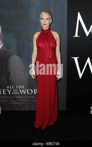 Beverly Hills, Ca. 18 Dez, 2017. Michelle Williams, bei der Premiere von Sony Pictures Entertainment "alles Geld der Welt' an der Samuel Goldwyn Theater, in Beverly Hills, Kalifornien am 18. Dezember 2017. Credit: Faye Sadou/Medien Punch/Alamy leben Nachrichten Stockfoto