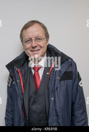 Berlin, Deutschland. 19 Dez, 2017. Der Generaldirektor der Europäischen Weltraumorganisation (ESA), Johann-Dietrich Wörner, in Berlin, Deutschland fotografiert, 19. Dezember 2017. Quelle: Jörg Carstensen/dpa/Alamy leben Nachrichten Stockfoto