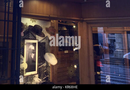 Rom, Italien. 19 Dez, 2017. Die borsalino Boutique in Rom, Italien, 19. Dezember 2017 fotografiert. Credit: Alvise Armellini/dpa/Alamy leben Nachrichten Stockfoto