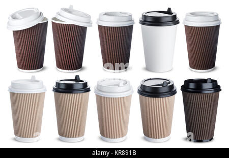 Anderes Papier Kaffeetasse auf weißem Hintergrund. Mock up Stockfoto