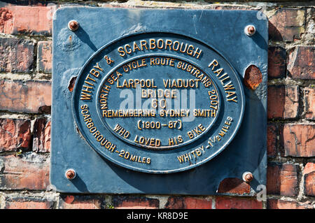 Larpool Viadukt Brücke auf der Aschenbahn Route zwischen Scarborough und Whitby an der Küste von North Yorkshire. Stockfoto