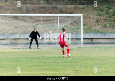 Frauen Fußballspiel, Borec von Veles vs Top Gol aus Bitola Stockfoto