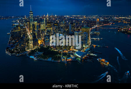 USA, New York, New York City, die Stadt der Lichter bei Nacht Stockfoto